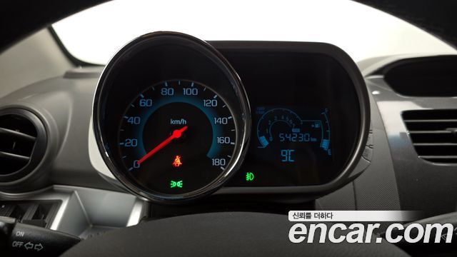 Chevrolet Spark 2014 thumb 9