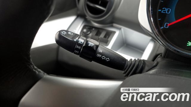 Chevrolet Spark 2014 thumb 12