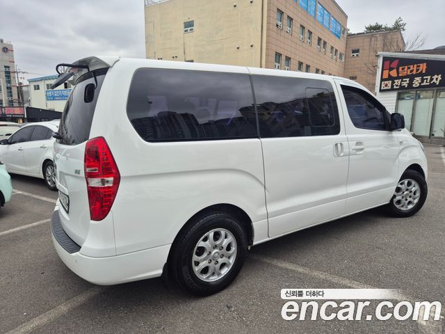 Hyundai Starex 2014 thumb 4