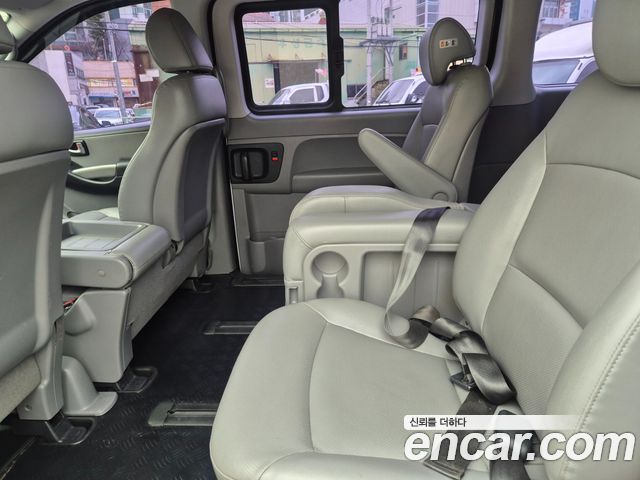 Hyundai Starex 2014 thumb 8