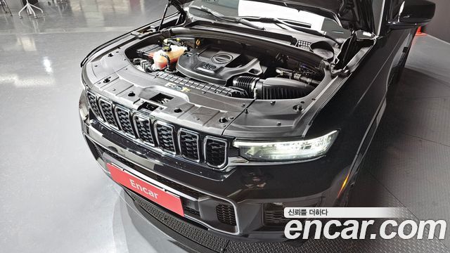 Jeep Cherokee 2023 thumb 3
