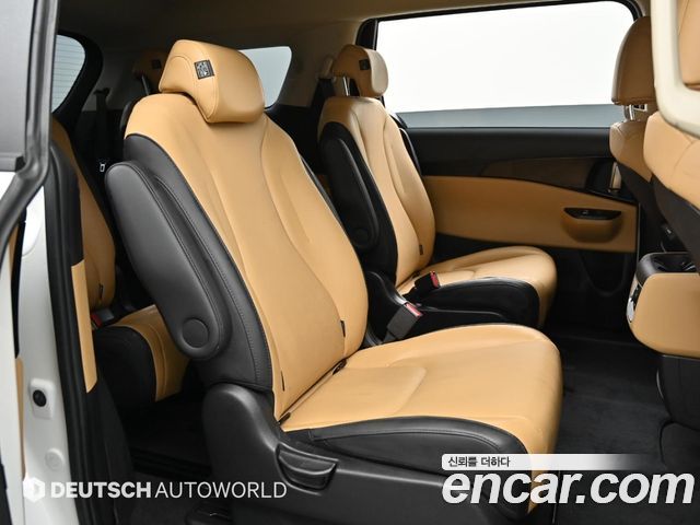 Kia Carnival 2022 thumb 11