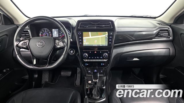 SsangYong Tivoli 2022 thumb 5