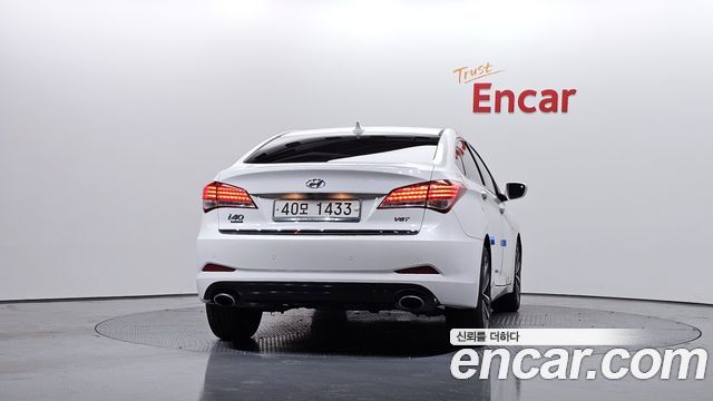 Hyundai i40 2014 thumb 5