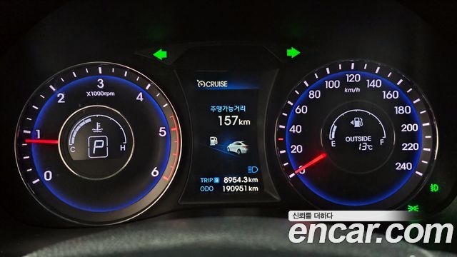 Hyundai i40 2014 thumb 9