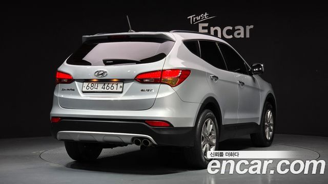 Hyundai Santa Fe 2013 thumb 3