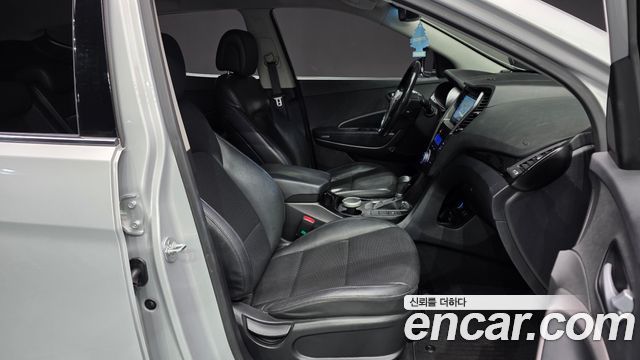 Hyundai Santa Fe 2013 thumb 11
