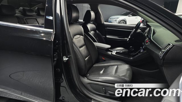 Hyundai Grandeur 2017 thumb 10