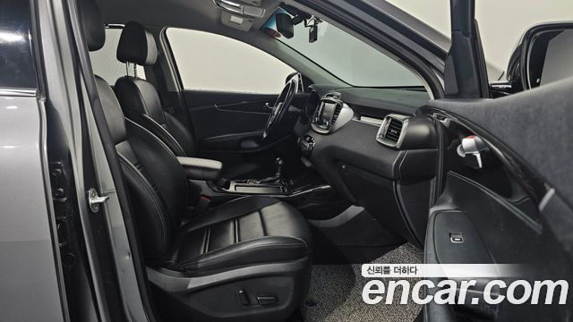 Kia Sorento 2015 thumb 12