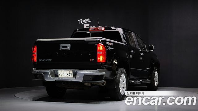 Chevrolet Colorado 2020 thumb 3