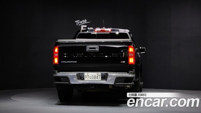 Chevrolet Colorado 2020 thumb 5
