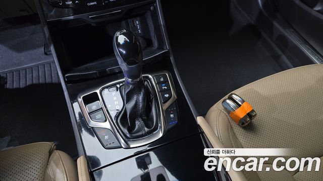 Hyundai Grandeur 2011 thumb 9