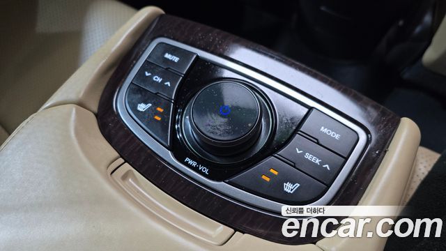 Hyundai Grandeur 2011 thumb 11