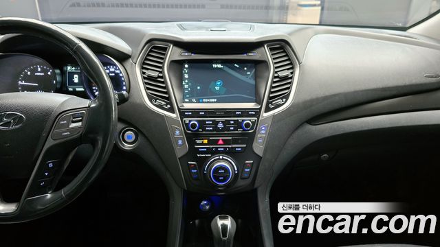 Hyundai Santa Fe 2017 thumb 12