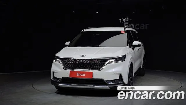 Kia Carnival 2020 thumb 3