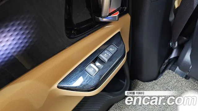 Kia Carnival 2020 thumb 9