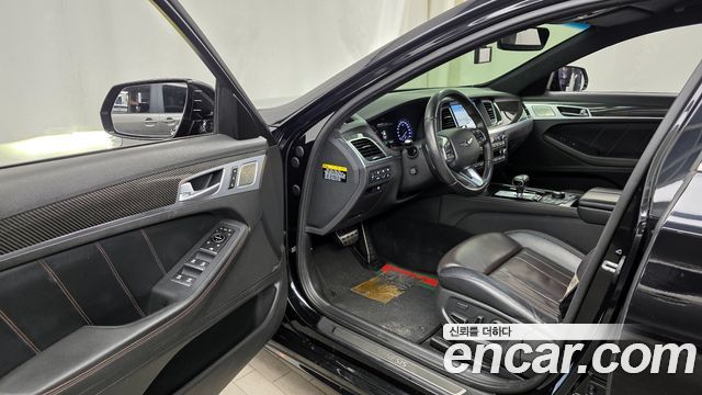 Genesis G80 2019 thumb 10