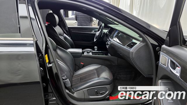 Genesis G80 2019 thumb 12
