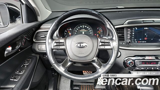 Kia Sorento 2017 thumb 11