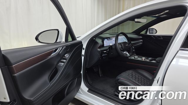 Genesis G80 2025 thumb 10