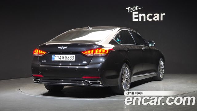 Genesis G80 2018 thumb 3