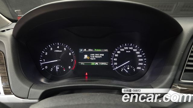 Genesis G80 2018 thumb 9