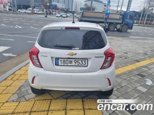 Chevrolet Spark 2022 thumb 4
