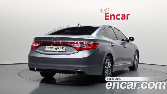 Hyundai Grandeur 2015 thumb 3