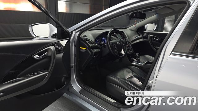 Hyundai Grandeur 2015 thumb 10