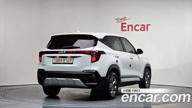 Kia Seltos 2024 thumb 3