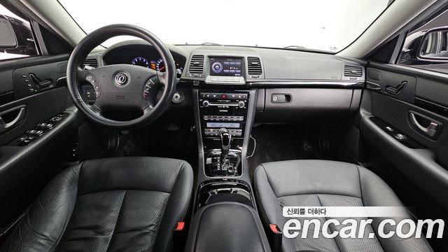 Kia Opirus 2010 thumb 7