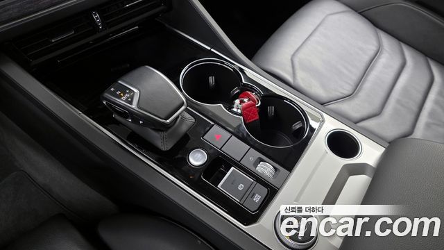 Volkswagen Touareg 2020 thumb 9