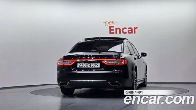 Lincoln Continental 2020 thumb 8