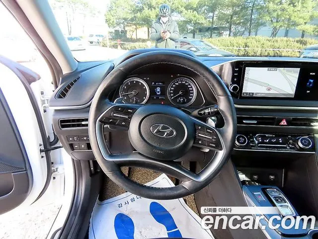 Hyundai Sonata 2021 thumb 9