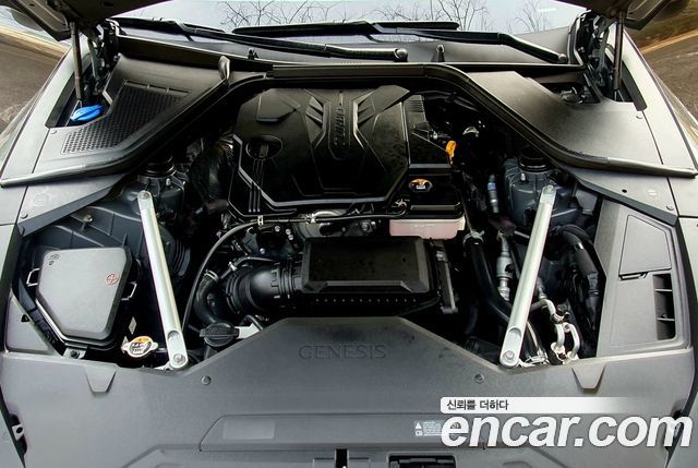 Genesis G80 2022 thumb 10