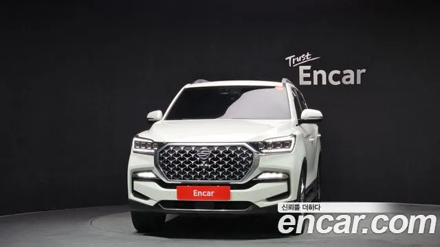 SsangYong Rexton 2022 thumb 4