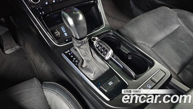 Hyundai Grandeur 2017 thumb 9