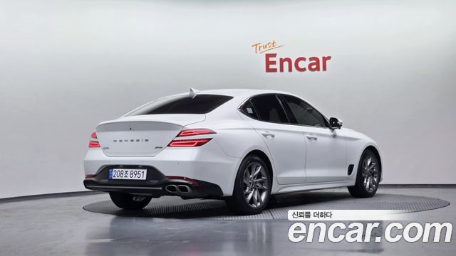 Genesis G70 2020 thumb 3