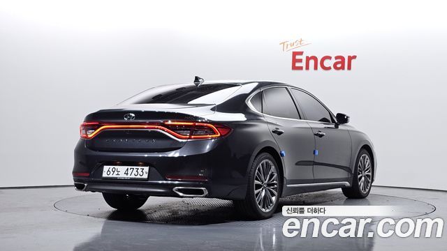 Hyundai Grandeur 2017 thumb 3