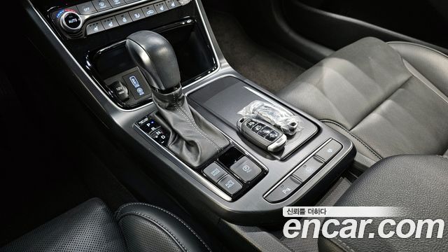 Hyundai Grandeur 2017 thumb 9