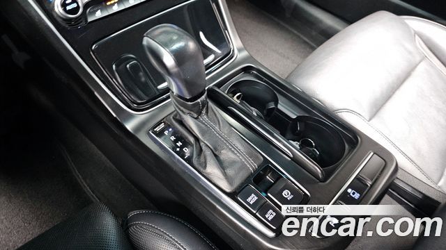 Hyundai Grandeur 2017 thumb 9