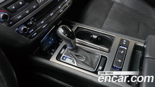 Hyundai Genesis 2014 thumb 9