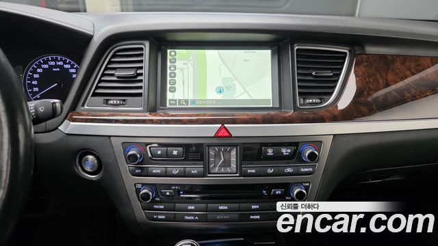 Hyundai Genesis 2014 thumb 12