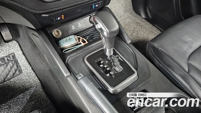 SsangYong Rexton 2024 thumb 10