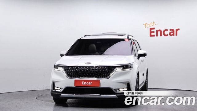 Kia Carnival 2020 thumb 4