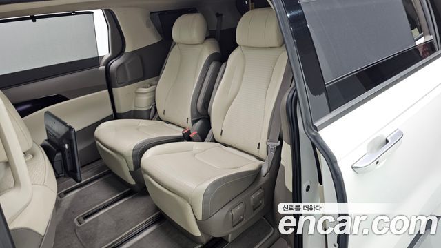 Kia Carnival 2020 thumb 12