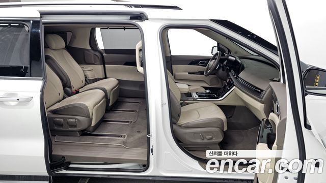 Kia Carnival 2020 thumb 11