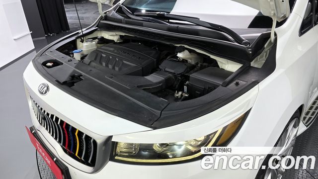 Kia Carnival 2020 thumb 7