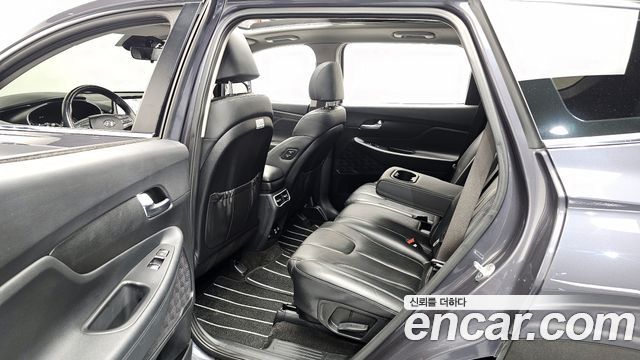 Hyundai Santa Fe 2021 thumb 12