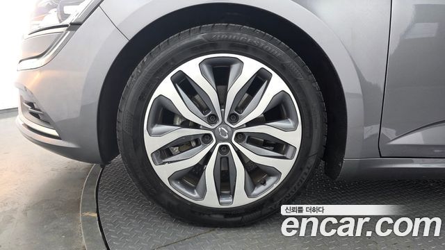 Renault Korea SM6 2016 thumb 6